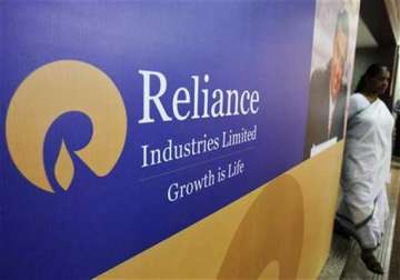 reliance industries protests against move to snatch away five gas discoveries report