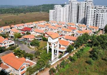 report sales volume of listed real estate companies drops 43