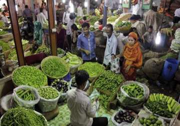 retail inflation at 25 mth low iip expands after four months