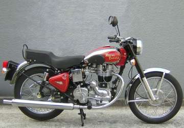 royal enfield s superb drive continues eicher motors moves fast to take advantage
