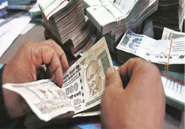 rupee weakens further by 15 paise to 62.75 vs usd on demand