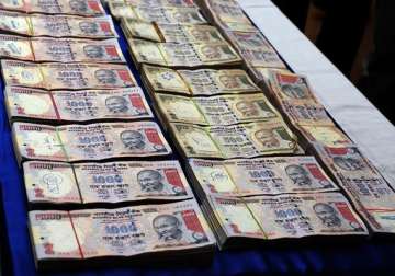rupee down 15 paise against dollar at rs 49.20/21