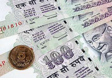 rupee falls by 19 paise vs dlr on capital outflows