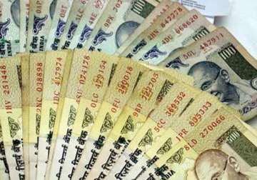 rupee recovers after breaching 56 level ends at 55.75 up 9 paise