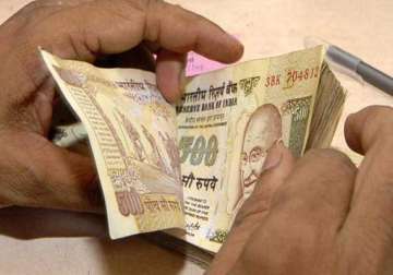 rupee down 21 paise vs dollar in early trade