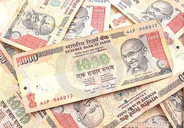 rupee gains 28 paise against dollar in early trade