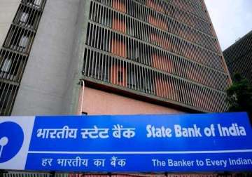 sbi cuts fixed deposit rate on select maturities by 0.5