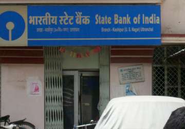 sbi cuts fixed deposit rates by 0.25