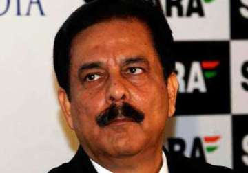 sahara deposits rs 3 117 cr with sebi