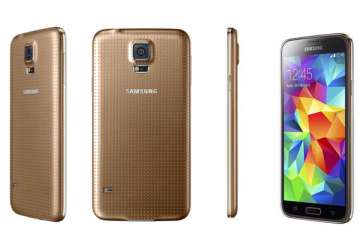 samsung galaxy s5 copper gold variant now available in india with offers worth rs 5 000