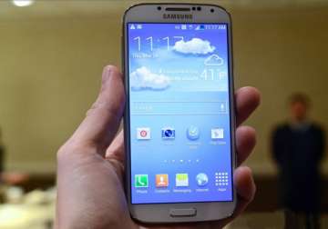 samsung galaxy s4 announced shipping in april