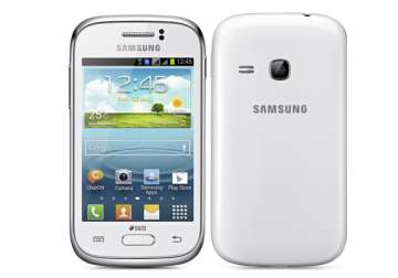 samsung galaxy young available for rs 8 300