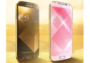 samsung launches galaxy s4 gold edition
