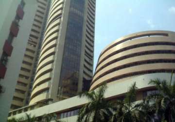 sensex down 41 pts on profit booking amid firm global trend