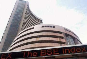 sensex up by 165 points at weekend closing