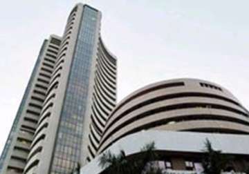 sensex down nearly 25 points on profit booking global cues