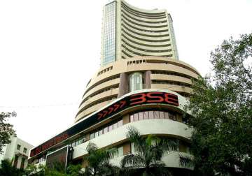 sensex reverses early gains down for 3rd day