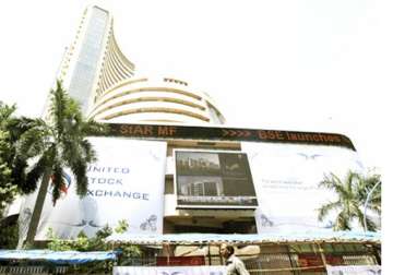 sensex extends 3 day rally edges up 23 pts