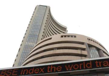 sensex pares early gains but holds on to 16 000 level