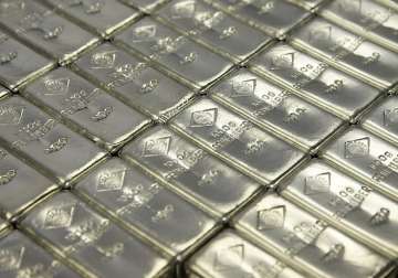 silver zooms up by rs 1950 to rs 55 500