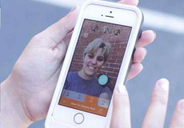 skinneepix app lets users create a slimmer selfie