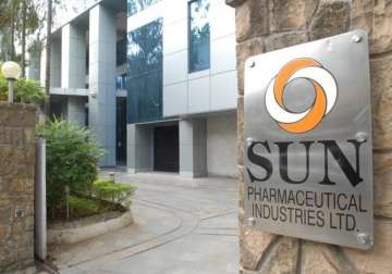 sun pharma posts profit of rs 1 390 crore in q1