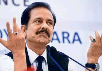 supreme court looks at facilities for sahara chief for property sale