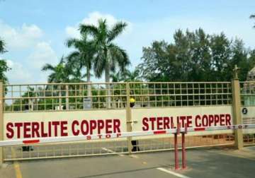 supreme court orders sterlite to pay rs 100 cr for polluting environment through copper smelter in tuticorin