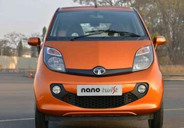tata motors may launch the facelift version of nano in 2015