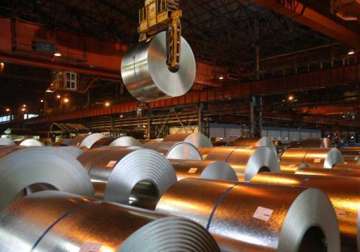tata steel posts q4 net profit of rs 1 036 cr on better sales european ops