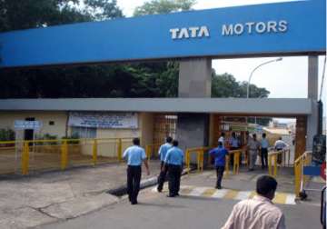 tata motors to halt production for three days in jamshedpur due to prevailing economic condition