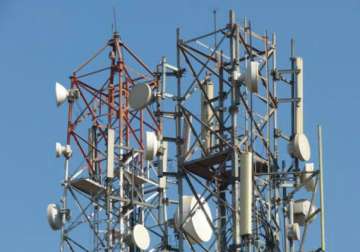 telecom user base rises to 92.20 cr in jan trai