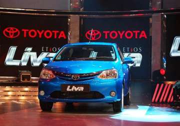 toyota launches liva at rs 4.12 rs 5.97 lakh