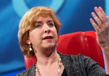 twitter hires nbc news executive vivian schiller as head of news