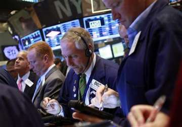 us stocks get retail therapy hit new highs