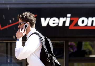 verizon buys us wireless stake for 130 billion from vodafone