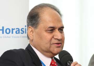 volatile rupee hurts business rahul bajaj