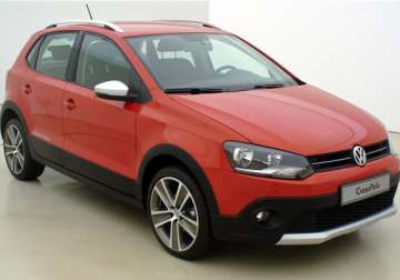 volkswagen launches cross polo at rs 7.75 lakh