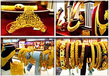 wedding demand pushes up gold by rs 230