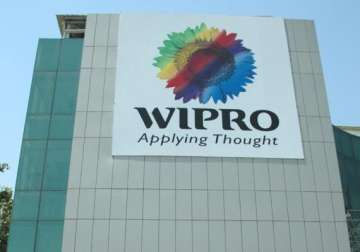 wipro joins hands with agnik to offer advanced connected car services