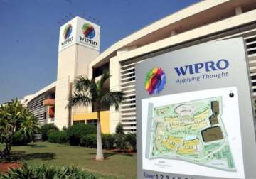 wipro stock slumps 11 m cap dips rs 7 712 cr