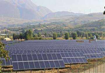 world s largest solar power plant to come up in rajasthan