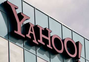 yahoo pours 1 billion on product development eyes tech to lure users