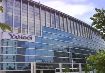 yahoo resets passwords after email hack