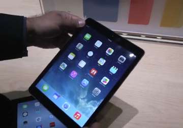 ipads face toughest holiday season yet