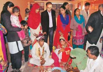 muslim parents of a hindu girl set an example for those voicing dharam parivartan