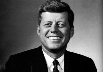 10 leadership quotes from john f. kennedy that will inspire you