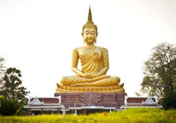 5 simple buddhist precepts to make your life better