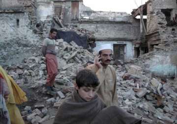 viral video watch how deadly earthquake destroyed pakistan