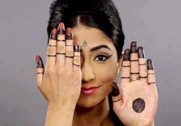 peek a boo 100 years of indian beauty in less than 2 mins